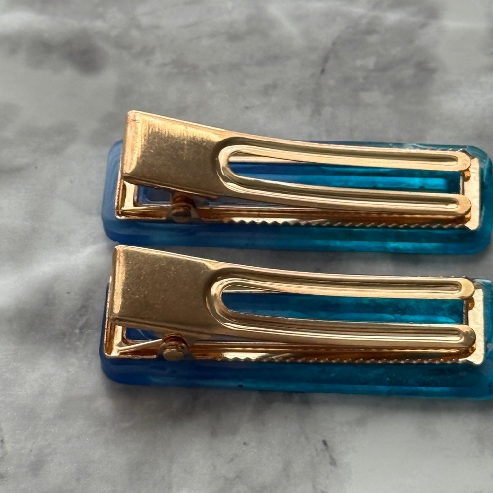 Blue Glitter Hair Clips - Picture 4 of 7